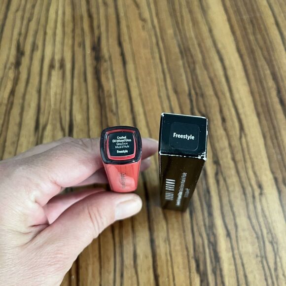 Bobbi Brown Crushed Oil Infused Lip Gloss Freestyle 6ml - Picture 4 of 4